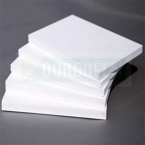 PVC發(fā)泡板嚴(yán)格的工藝你了解嗎？